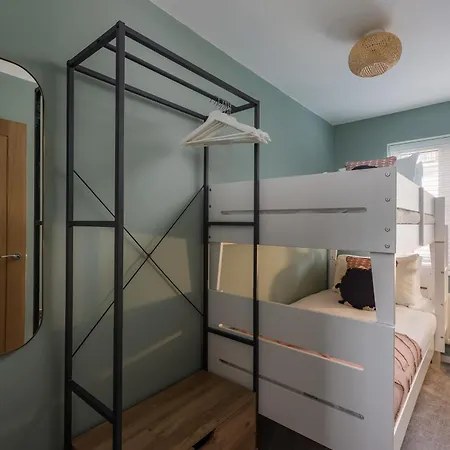 Host & - Oyster Holiday home