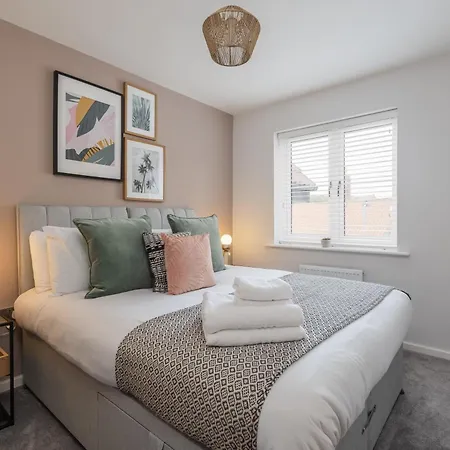 Host & - Oyster 別荘